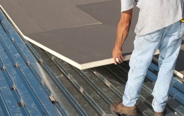 benefits of insulating Llanyblodwel flat roofing